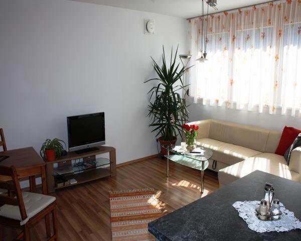 Ferienwohnung Nadja Schruns Екстериор снимка